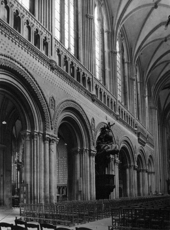 Central nave from the south west