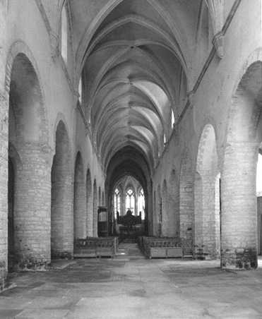 Central nave looking east