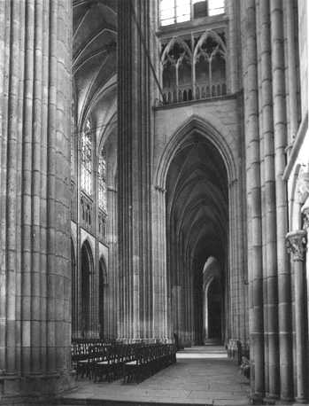 North aisle looking west