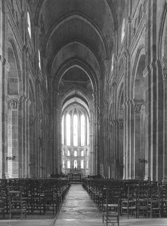 Central nave looking east