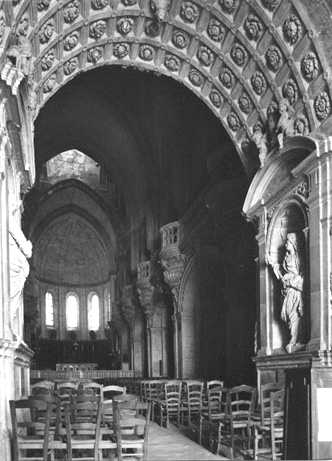 Central nave looking south east