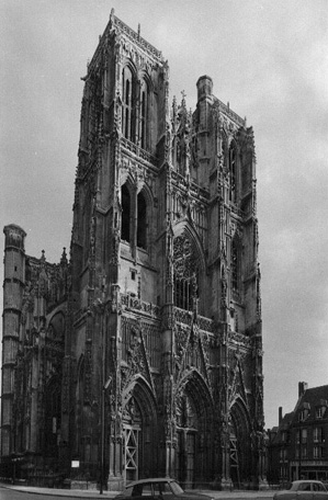 Westfacade vanuit het noordwesten
