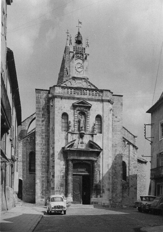 Gezicht op de westfacade