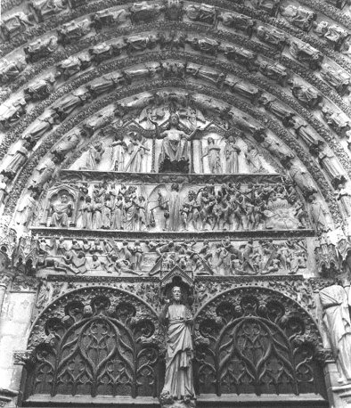 Westfacade, timpaan van het middenportaal: Laatste Oordeel