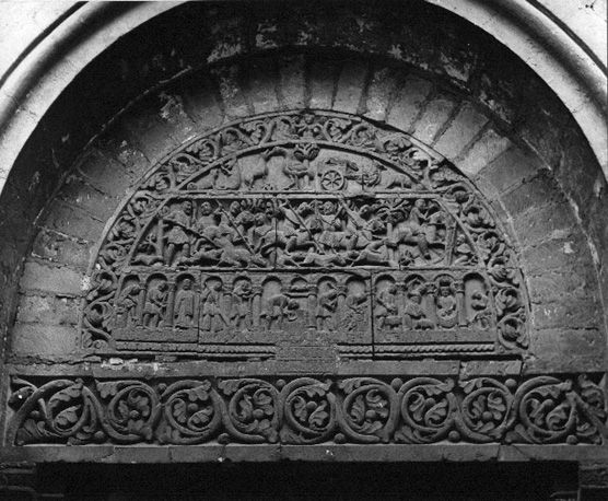 Timpaan van de voormalige Eglise Saint-Ursin