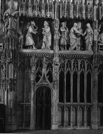 Koorafsluiting, zuidelijke zijde, beeldgroepen, scènes: Presentatie van Maria in de tempel; huwelijk van Maria en Jozef