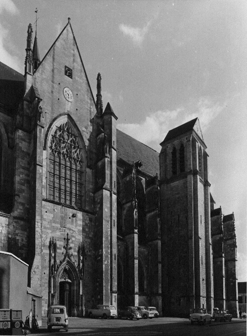 Noordfacade gezien vanuit het noordoosten