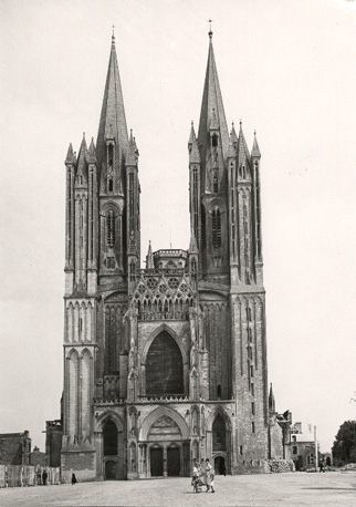 Westfacade