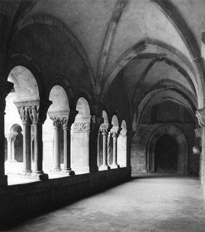 Westelijke arm van de kloostergang
