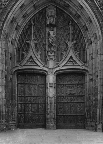 Noordportaal genaamd Saint-Jean