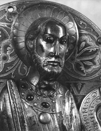 Gewelfde plaque met figuur van Sint Paulus, detail: buste