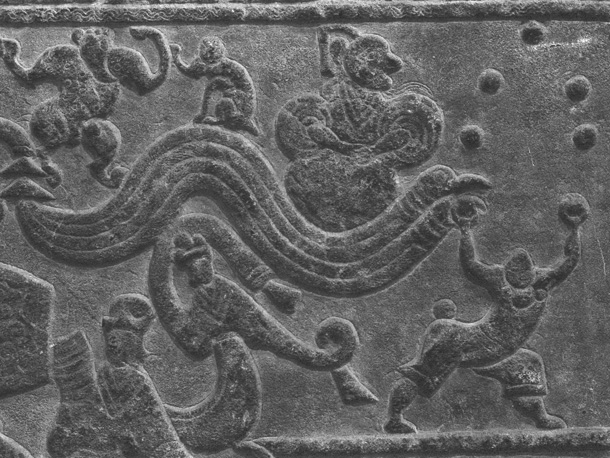 Boeddhistische grafsteen annex votieftafel (?): detail