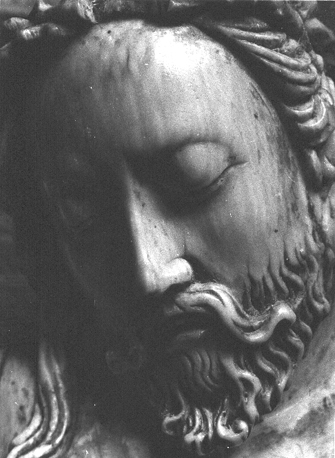 Kruisbeeld, detail: hoofd van Christus