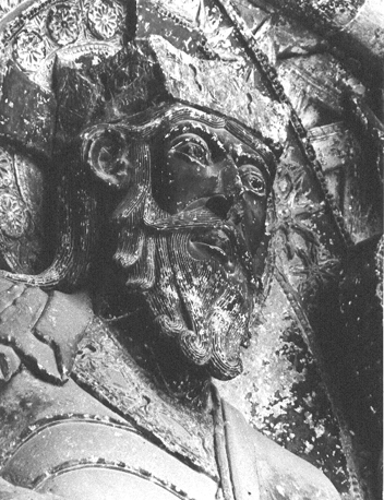 Zuidportaal, timpaan; Majestas Domini, detail: hoofd van Christus