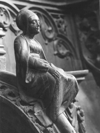 Koorbanken, detail: knop met een Sibylle