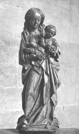 Staande Maria met Christuskind in haar armen