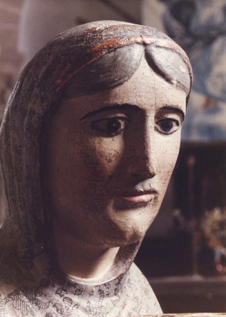 Tronende Moeder Gods, genoemd Notre-Dame de Mailhat, detail: hoofd van Maria (in kleur)