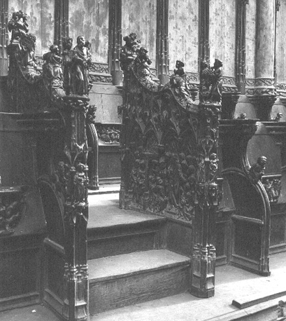 Koorbanken, detail: scenes uit het leven van Samson en Christus in discussie met de Pharizeeers