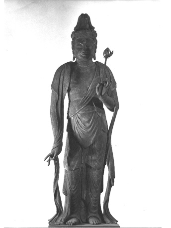 Staand figuur: Shô-kannon (Aryavalokitesvara), met lotus in linkerhand