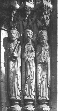 Statues-colonnes: Petrus, Salomo en een profeet
