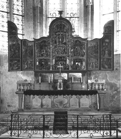 Retabel  met beschilderde panelen; scenes uit het leven van Christus en het Oude Testament