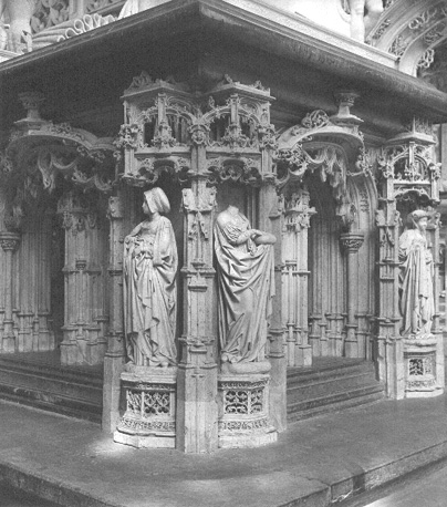 Tombe van Philibert II; onderste deel, detail: Sibylles