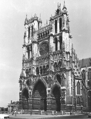 Westfacade
