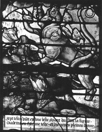 Gebrandschilderd raam, links van apsis: Apocalypse; detail: Het gehoornde beest uit de aarde en het beest uit de zee worden aanbeden (Openbaring 13)