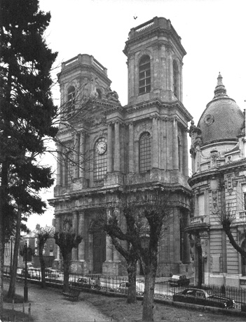 Westfacade