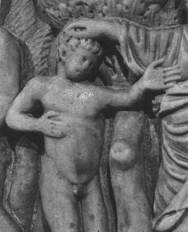Crypte; christelijke sarcofaag (toegeschreven aan Sint Quiteria), voorzijde, op kist; doopscène (?), detail: naakte adolescent