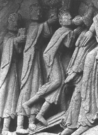 Westfacade, timpaan:  Aanbidding der koningen; detail: drie koningen