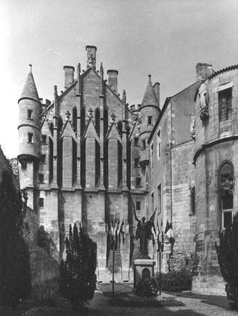 Zuidelijke zijde van paleis