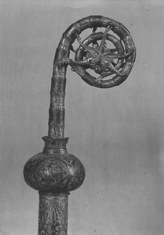 Verguld, geëmailleerd kruis (Crosse à grande fleur), detail: bovenste deel