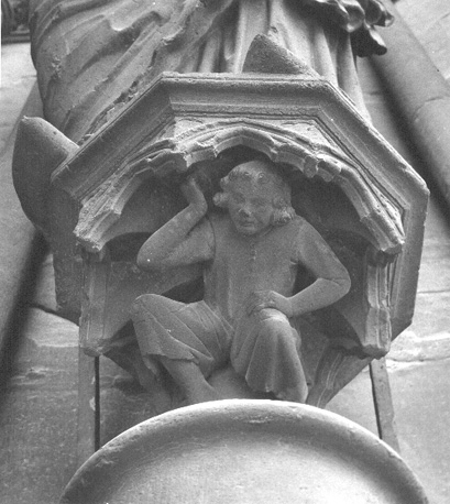 Westfacade, middenportaal: baldakijnconsole (onder Elizabeth-figuur van Visitatie-groep)