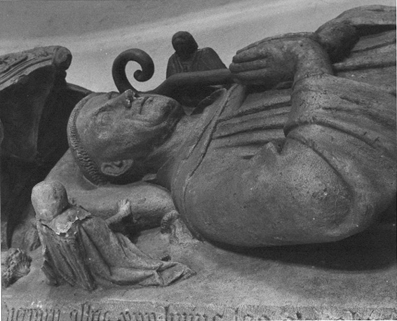 Grafmonument van een abt