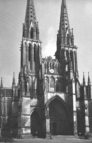 Westfacade