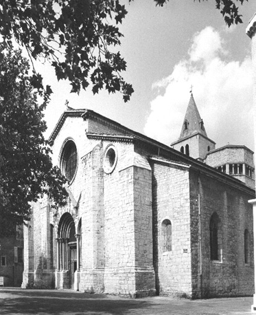 Westfacade, zuidelijke zijde (deels) vanuit het zuidwesten