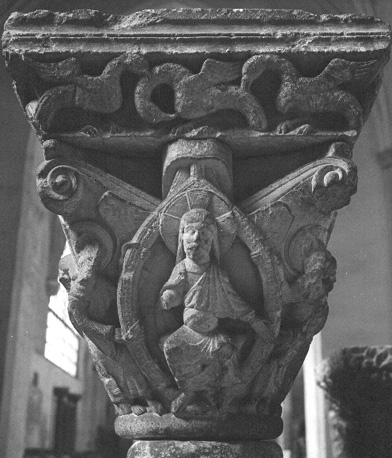 Kapiteel, Laatste Oordeel, detail: Christus in mandorla