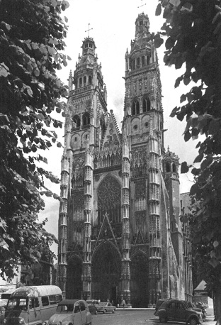 Westfacade