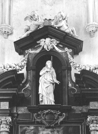 Rubenskapel, grafmonument van P.P.Rubens, beeld: Maria met zwaard in haar borst, 'Mater Dolorosa'