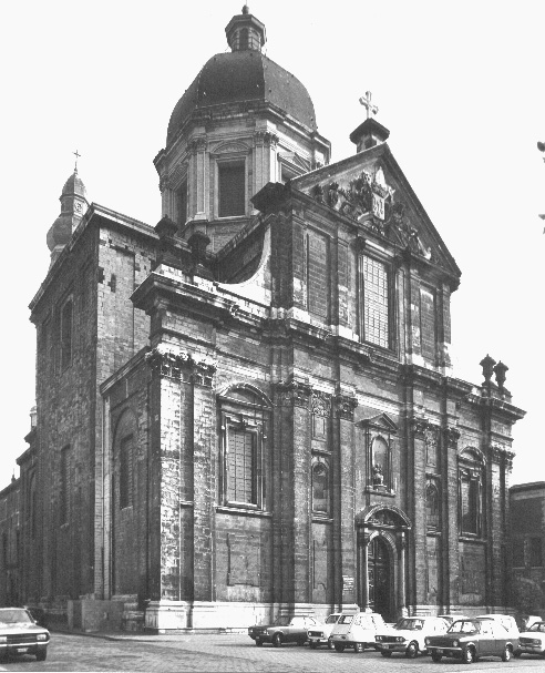 Westfacade