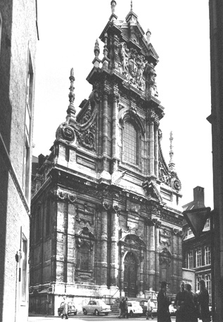 Westfacade