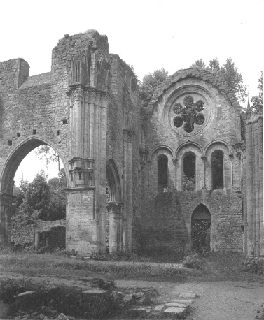 Transept van voormalige abdijkerk