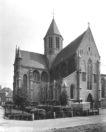 Kerk vanuit het noordwesten