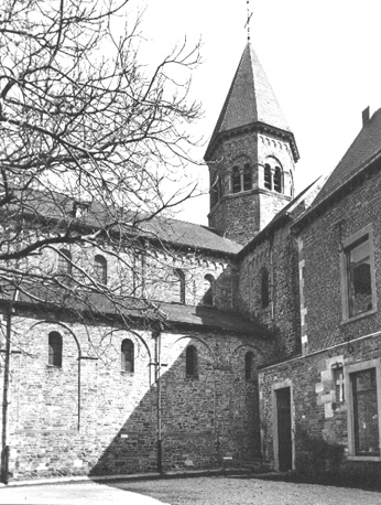Zuidzijde van kerk