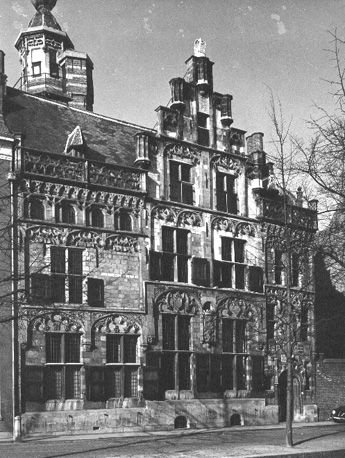 Facade van Gemeenlandshuis, Oude Delft 167