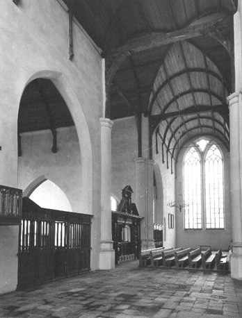 Zicht op zuidtransept vanuit het noorden