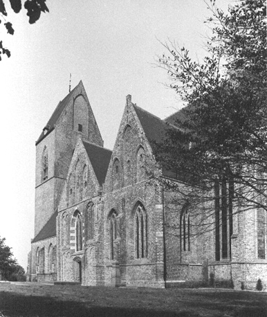 Kerk gezien vanuit het zuidoosten