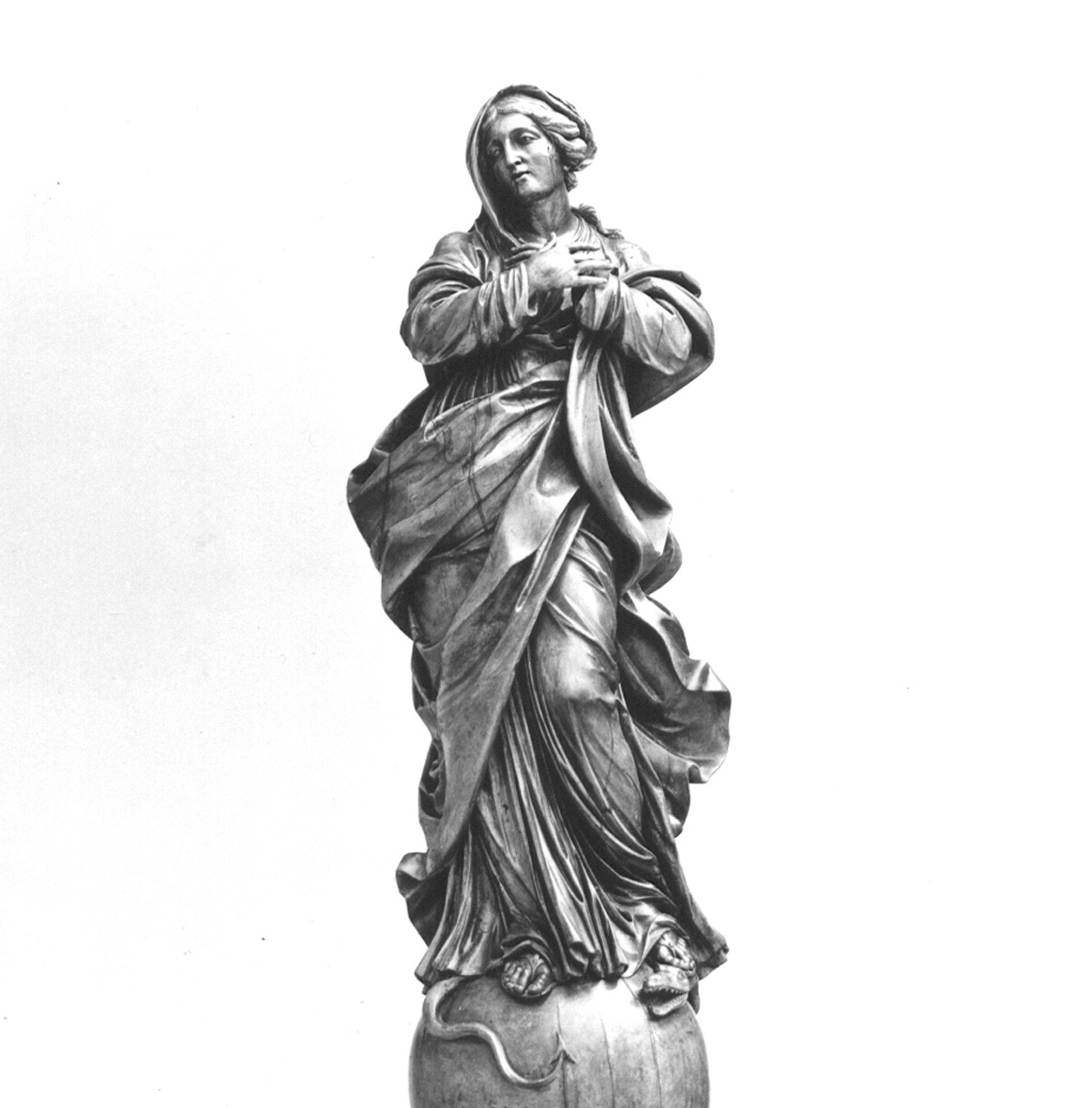 Maria op een wassende maan, een slang vertrappend (Maria Immaculata)