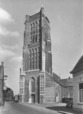 Toren vanuit het westen